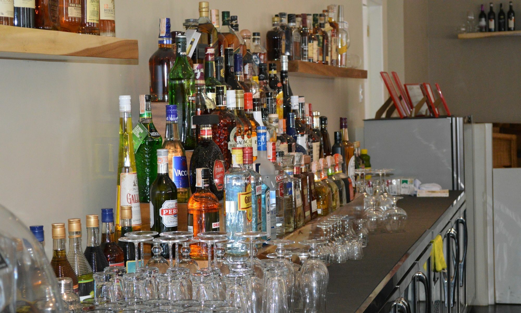 Kingsley'S Hotel And Gastro Pub Mabalacat Экстерьер фото